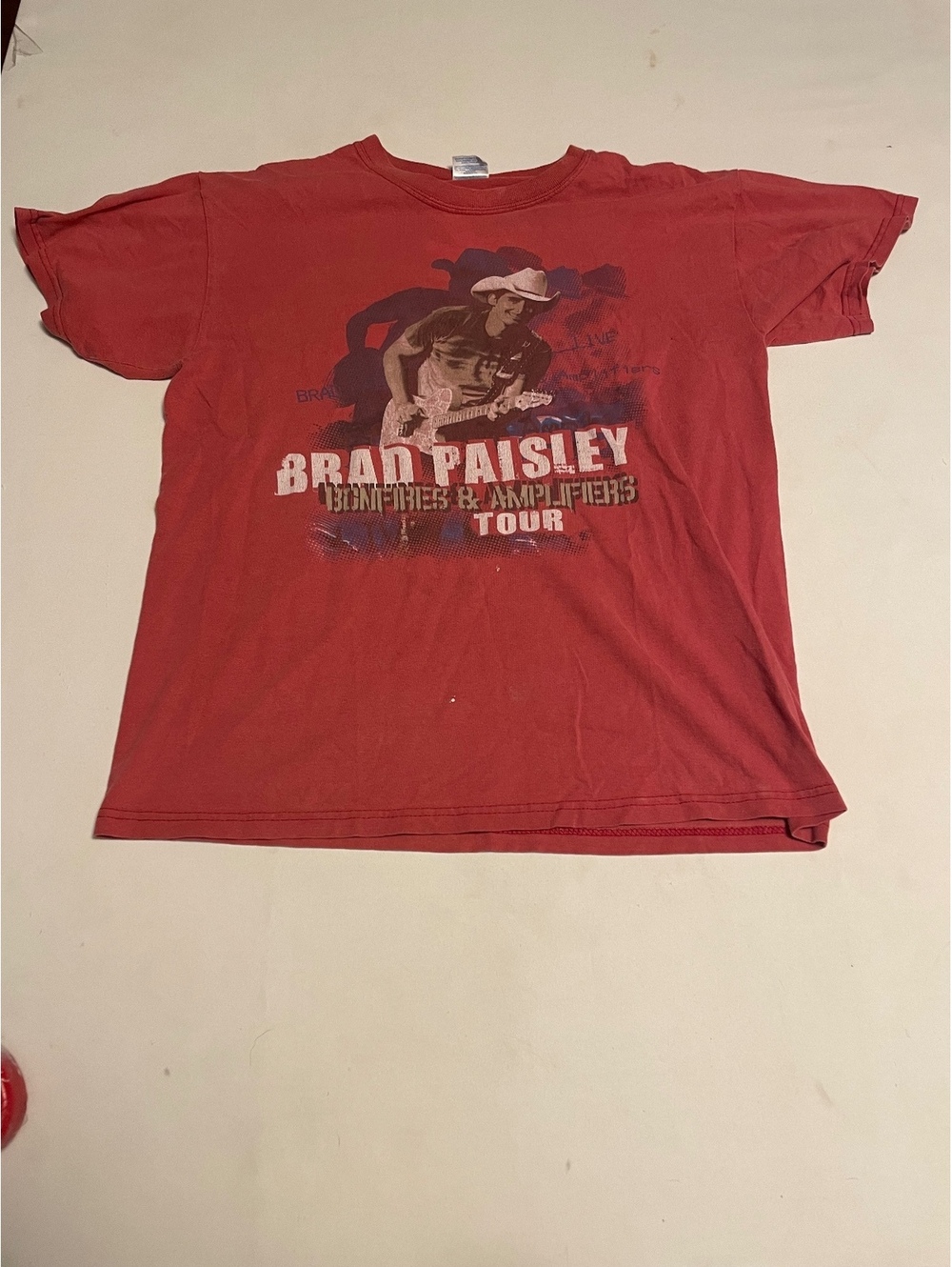 Brad Paisley Bonfires & Amplifiers Tour Red Cotton T-Shirt Medium